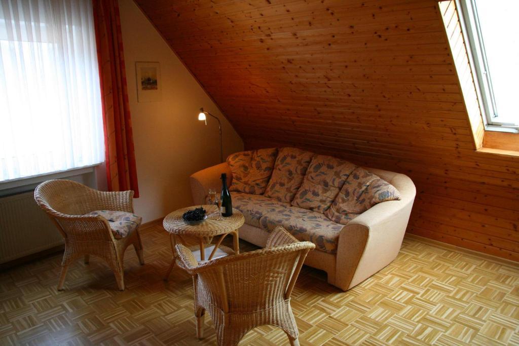 Weingut & Gaestehaus Stephan Kohl Neumagen-Dhron Værelse billede