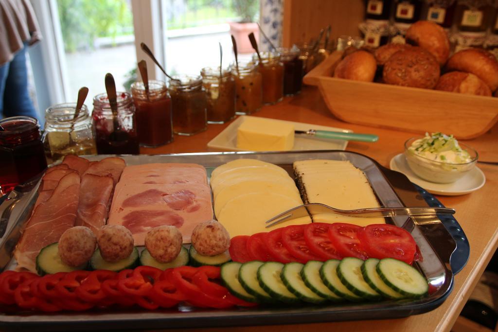 Weingut & Gaestehaus Stephan Kohl Neumagen-Dhron Eksteriør billede